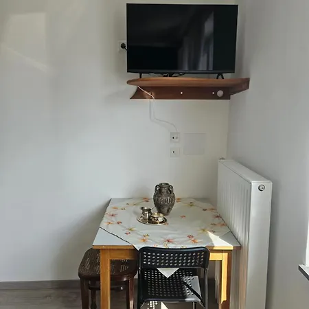 Garconniere Im Ortszentrum Lägenhet